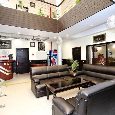 Chandīgarh Hotel City Paradise מראה חיצוני תמונה