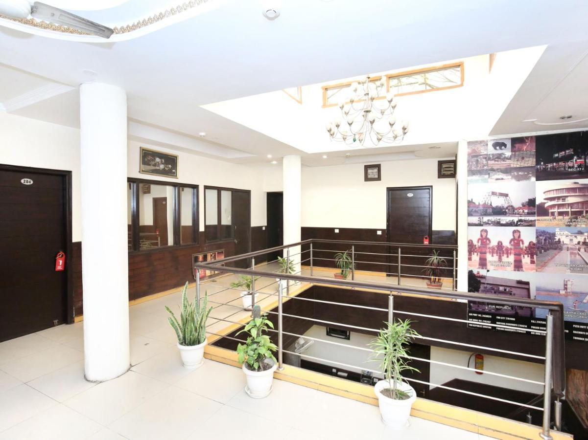 Chandīgarh Hotel City Paradise מראה חיצוני תמונה
